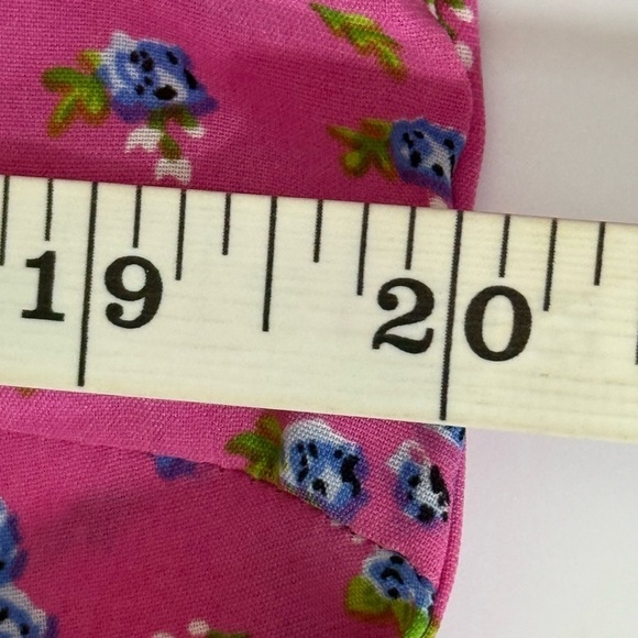 Floral Pink Blouse - Picture 11 of 11